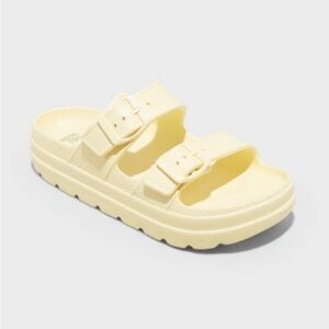 NWT Trixie Platform Sandals - Wild Fable™ Light Yellow 7